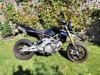 Aprilia Dorsoduro 750