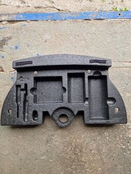 Prodám vložku do rezervy VW Touran