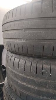 Prodám 2ks Hankook 205/55 R16