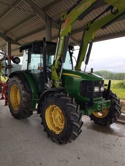 John Deere 5100 M