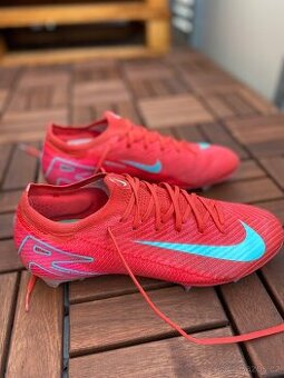 Kopačky Nike Zoom Mercurial Vapor 16 Elite FG - 1