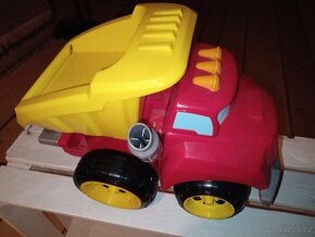Interaktivní auto Chuck
