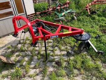 Obraceč sena 2,7m