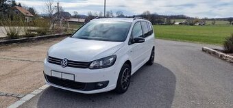 Volkswagen Touran 2.0 TDi, servisní knížka