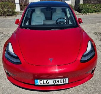 Tesla model 3 performance