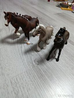 Schleich koně -sada