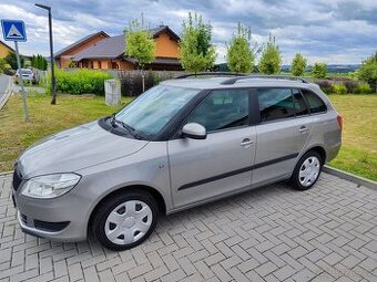 Škoda Fabia kombi 1.2tsi 77kw DSG 10/2012 Family AČ