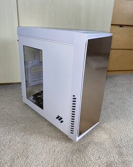 skříň Zalman R1 bílá + 3 původní ventilátory od výrobce