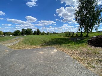 Prodej stavebního pozemku, Polom, 1.297 m2