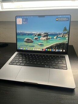 MacBook Pro 14" M3 – jako nový, v záruce, 100% baterie