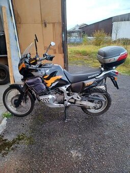Honda Africa XRV 750