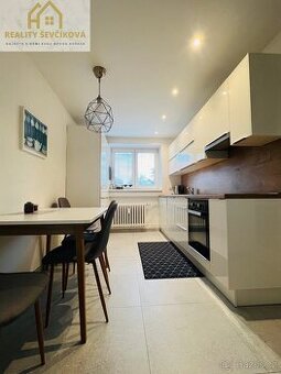 Pronájem kompletně zařízeného 2+1 po rekonstrukci, 54 m2