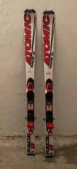 Dětské lyže Atomic, delka 130 cm