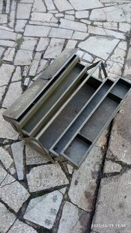 Bedna - basa na nářadí