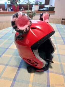 Dětská lyžařská helma