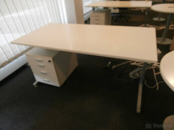 Ponk stůl pracovní lehký montážní dílenský za 1.000 kč