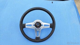 Prodám VW Golf 1 GTI volant