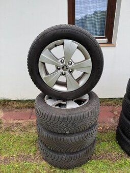 Zimní sada pneu 205/60/16 + disky Octavia