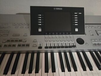 Yamaha tyros 4