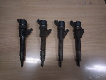 Prodám 4ks vstřikovačů