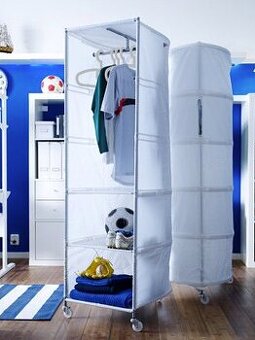 Šatní skříň s kolečky Ikea Wardrobe PS  - bílá