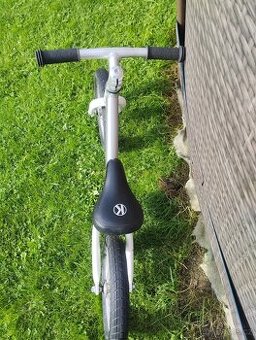 lehké odrážedlo kokua (odpružené )