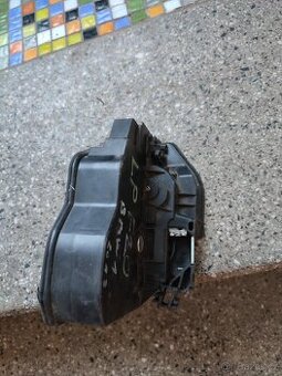 BMW F20 zámek LP dveří