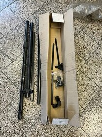 Stojan na reproduktor K M