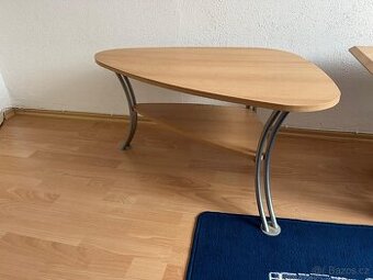 Konferenční stolek „Slza“ – buk/kov (92x54 cm)