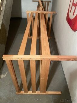 Dětská dřevěná palanda