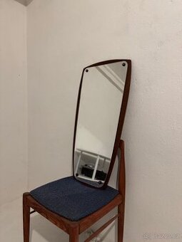 Organicke danske zrcadlo