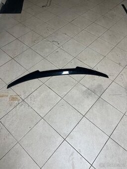 Prodam zadni kridlo na BMW G82