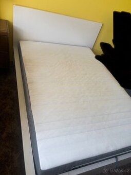 Postel s matrací IKEA MALM 140x200