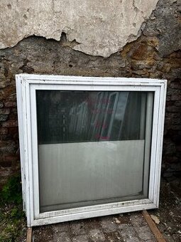 Prodám okno 147x147