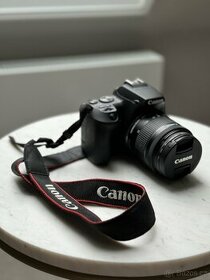Canon EOS 250D černý + EF-S 18-55 mm f/4-5.6 IS STM - 1