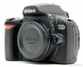 Nikon D60 Tělo