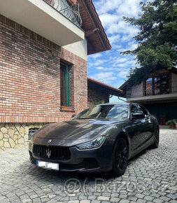 Maserati Ghibli 3.0 V6 benzín 350PS - 1