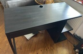 Ikea psací stůl micke - 1