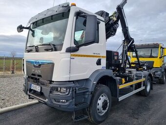 MAN 18.290 4x4 ČTYŘKOLKA RUKA HIAB A NOSIČ KONTEJNERU