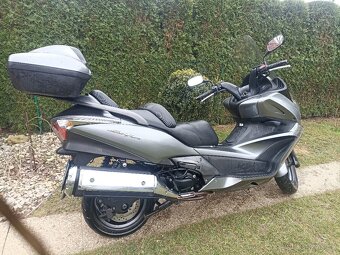 Honda SW-T400