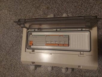 Elektrorozvadec.