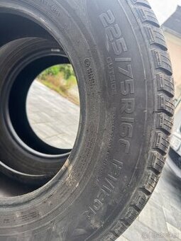 Pneumatiky 2x Nokian 225/75 R16C