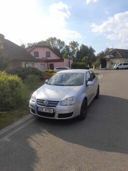 Volkswagen Jetta 2006, nevolat pouze sms