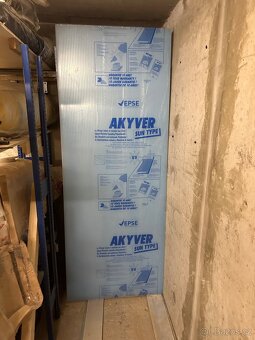 Polykarbonát AKYVER 7W Opál