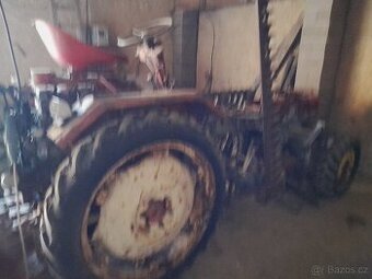 RS-09 s motorem Zetor