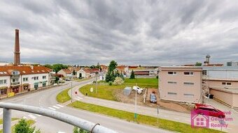 Pronájem bytu 3+1, s garáží, Na Zahradách, Břeclav