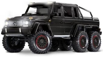 RC model Mercedes G 63 6x6 Traxxas