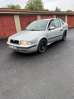 Škoda octavia 1.6 benzin