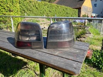 VW golf 4 zadní světla Hella
