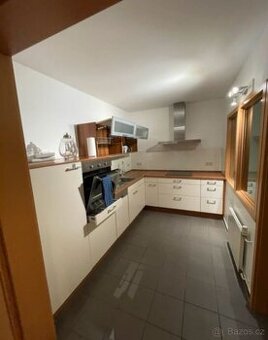 Moderní kuchyně se spotřebiči, 4793